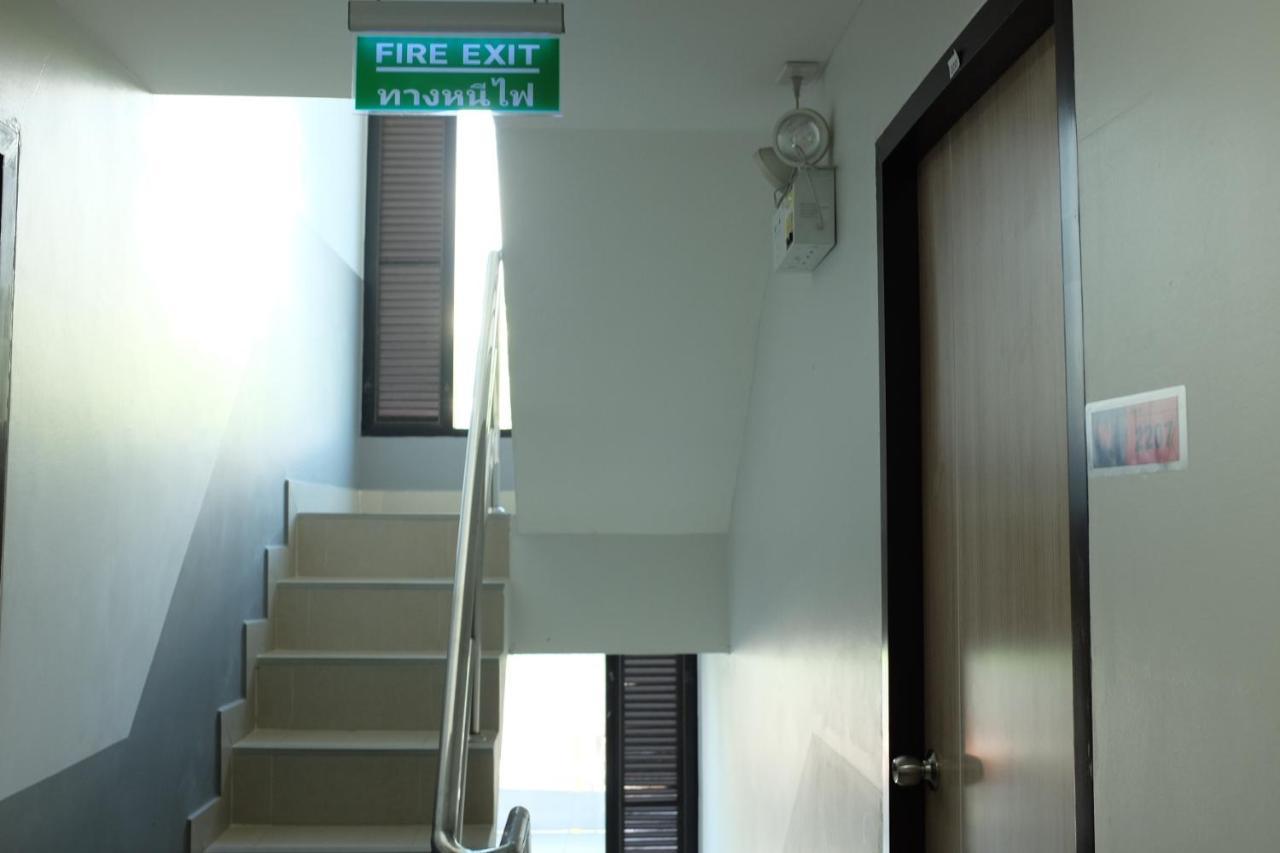 Wj Residence At Suvarnaphumi Bangkok Exteriör bild