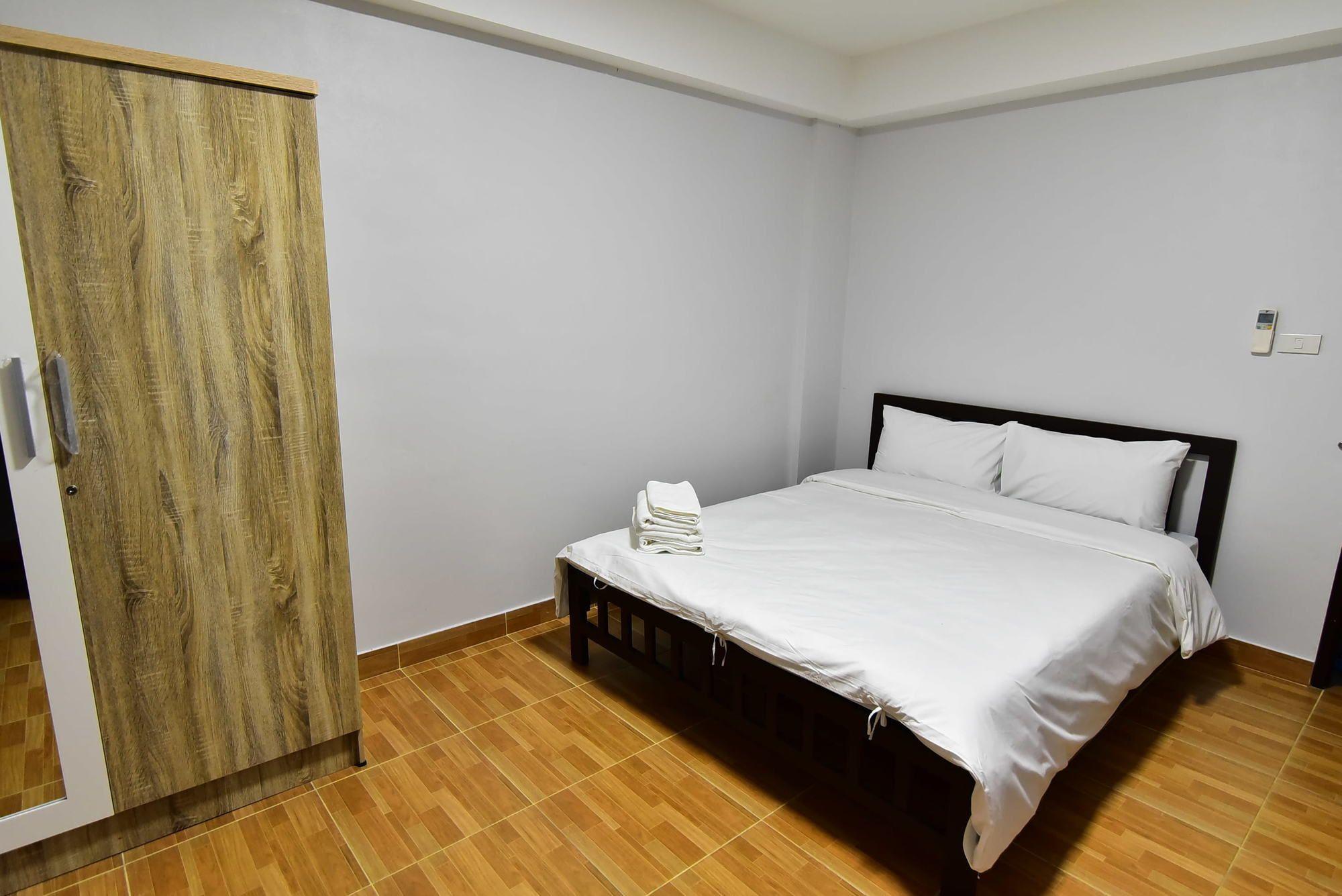 Wj Residence At Suvarnaphumi Bangkok Exteriör bild